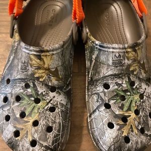 Crocs size 9 men size 11 women